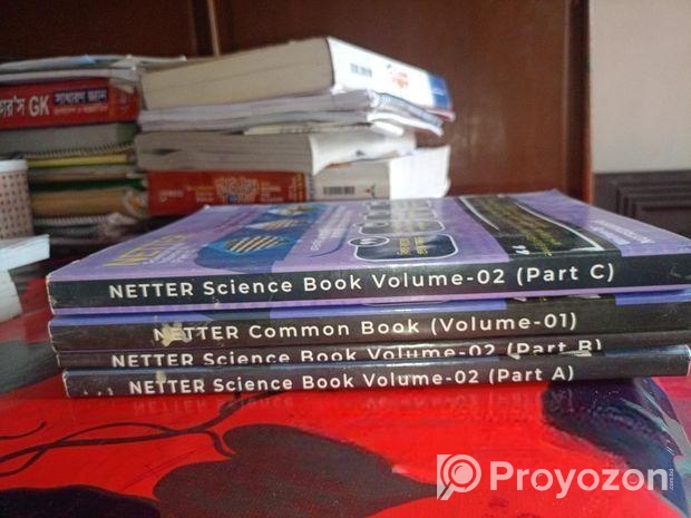 Note dame college admission book(Netter)