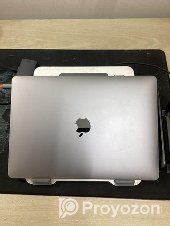 MacBook Air M1 16GB RAM