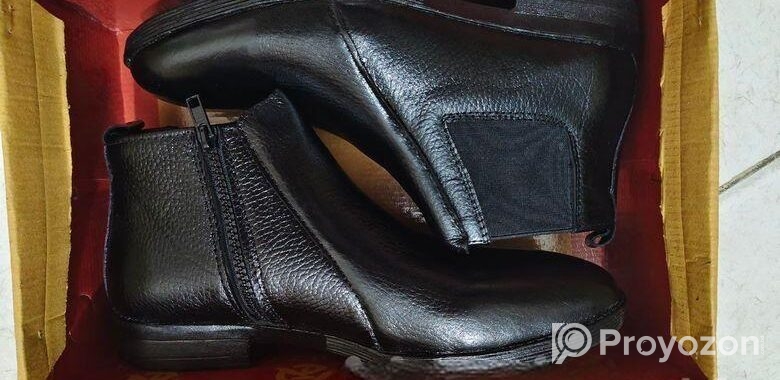 formal chelsea boots, (Size- 40)
