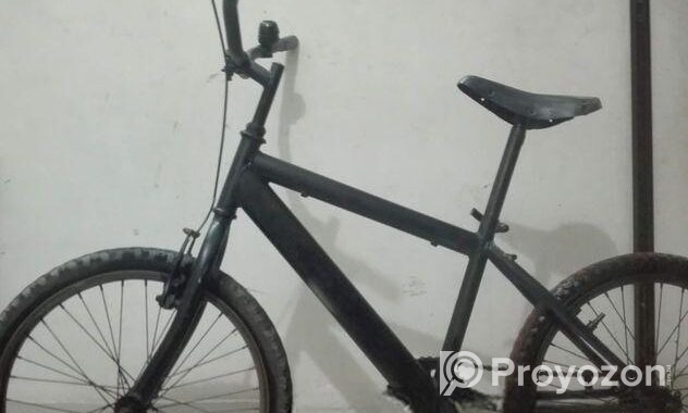 USED BMX CYCLE