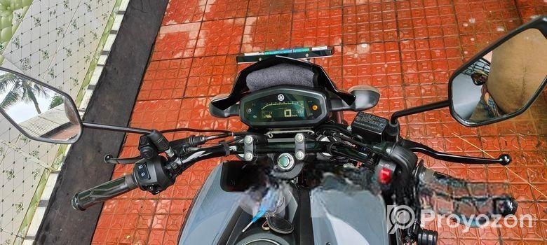 Yamaha FZS V3 . 2024