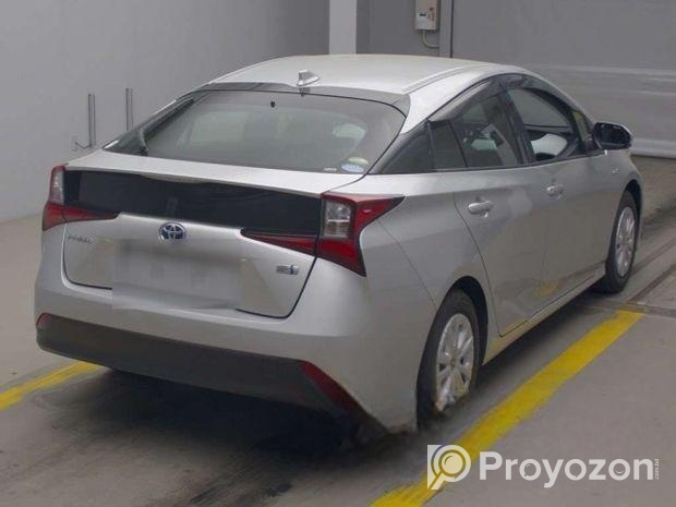 Toyota Prius HYBRID 2020