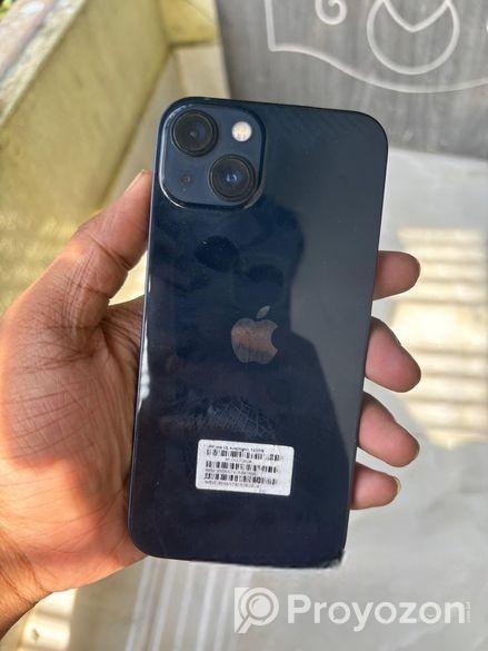 Apple iPhone 13 (Used)