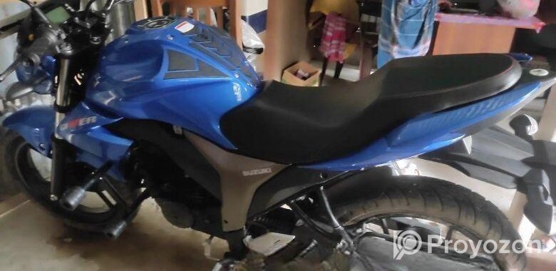 Suzuki Gixxer 2025