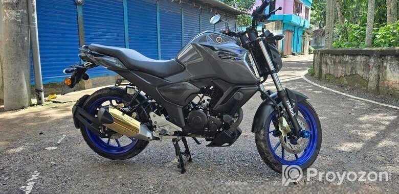 Yamaha FZS V3 (Deluxe) 2022
