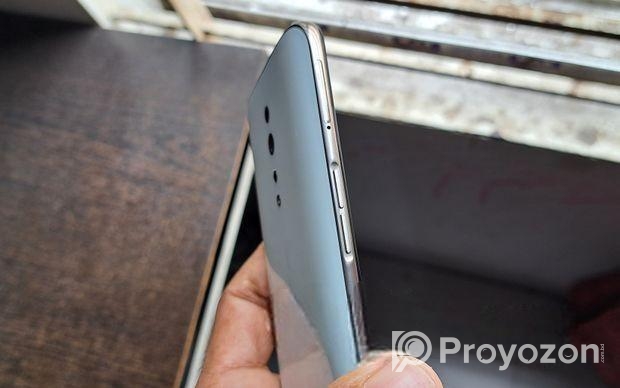 OPPO Reno Z ৮/256GB AMOLED dsply (Used)