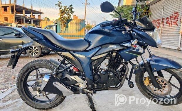 Suzuki Gixxer সুপার ফ্রেস 2023
