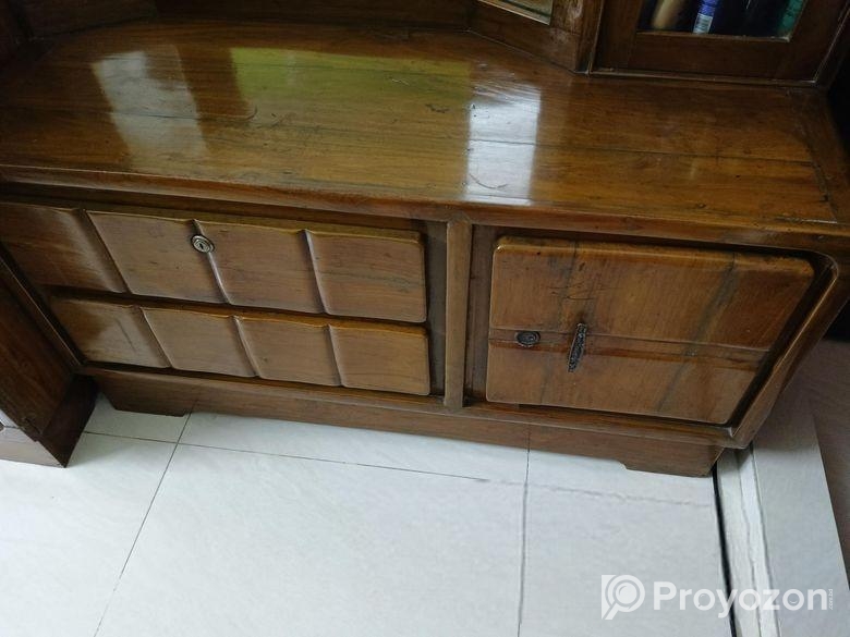 সেগুন কাঠের ড্রেসিং টেবিল