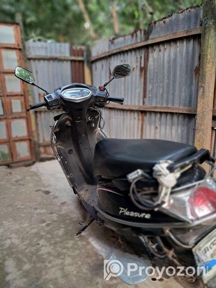 Bajaj Avenger 150 Street ` 2025