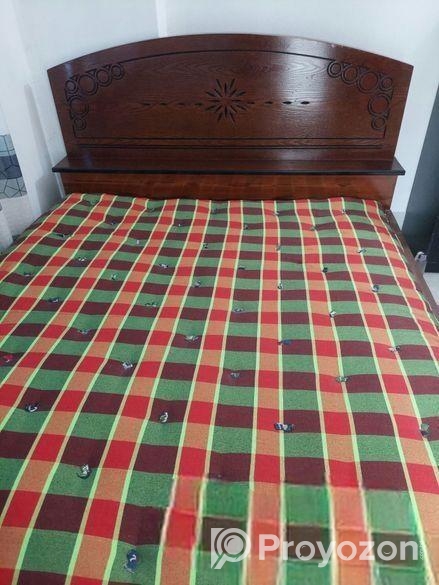 King Double size bed for sale