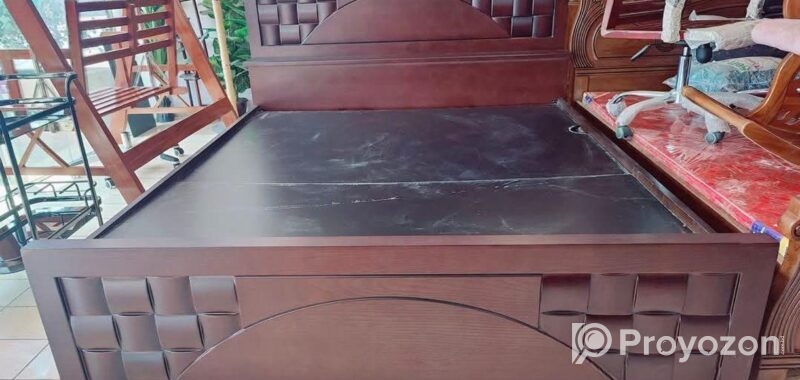 Bed mdf