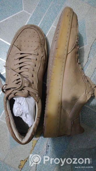 জুতা বিক্রি