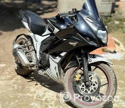 Suzuki Gixxer SF 2017