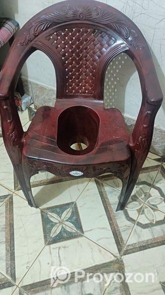 RFL প্লাস্টিকের চেয়ার কমড