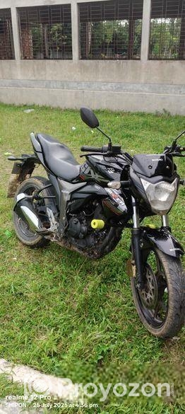 Suzuki Gixxer Monotone . 2020