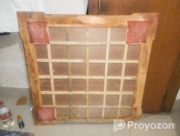 ”কেরাম বোর্ড বিক্রি করা হবে”।