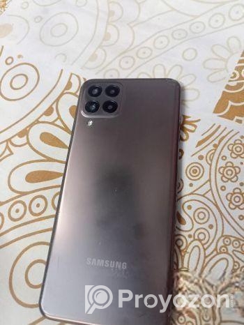 Samsung Galaxy M33 . (Used)