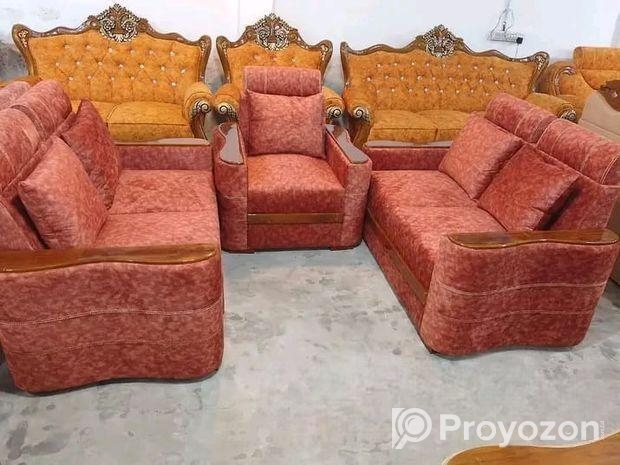 নতুন ডিজাইনের বক্স সোফা সেট।