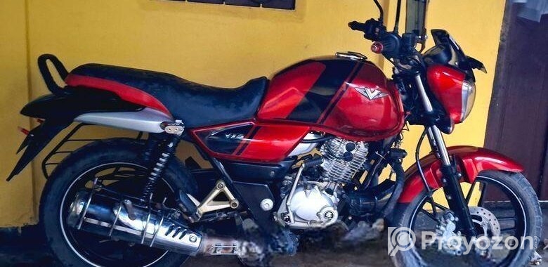 Bajaj V15 2018