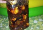 গরুর মাংসের আচার।