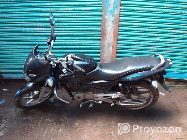 Bajaj Pulsar 150 . 2008