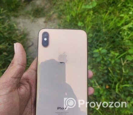 Apple iPhone XS Max . (Used)