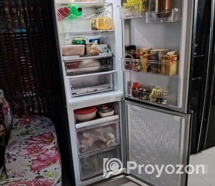 Hitachi Fridge