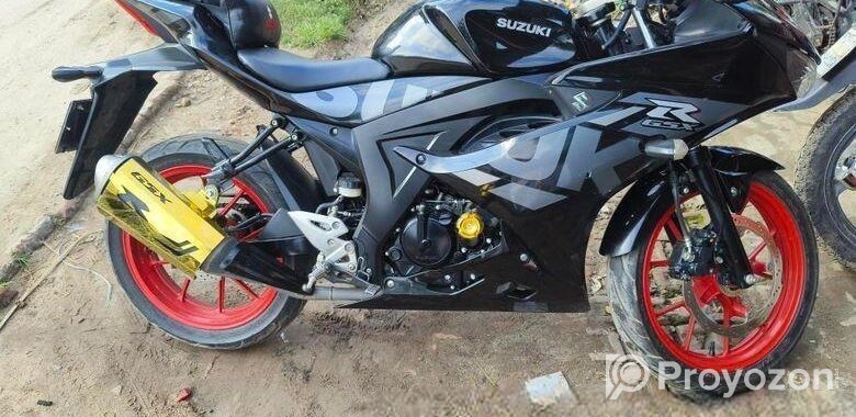 Suzuki Gixxer . 2022