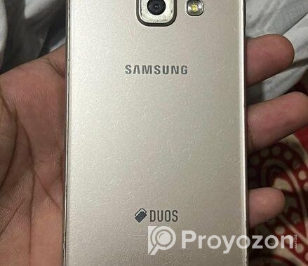 Samsung Galaxy A3 . (Used)