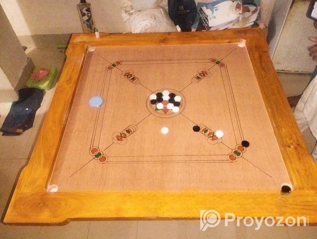 ”কেরাম বোর্ড বিক্রি করা হবে”।