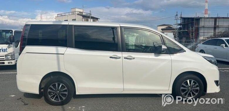 Toyota Esquire SUNROOF NON HYBRID 2019
