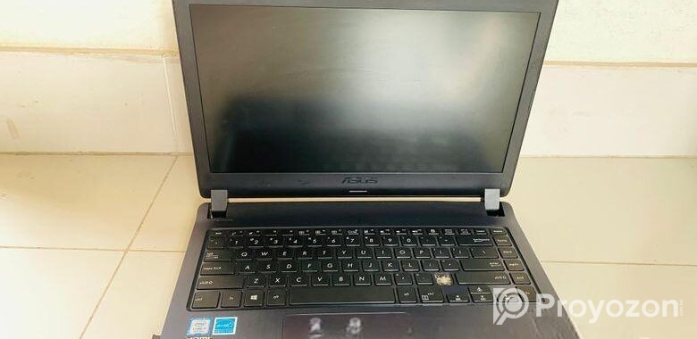 ASUS PRO P14440