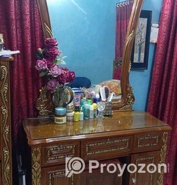 সেগুন কাঠের ড্রেসিং টেবিল