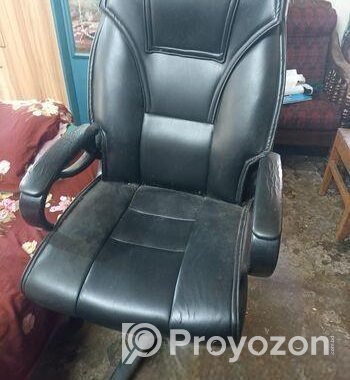 Rolling Chair
