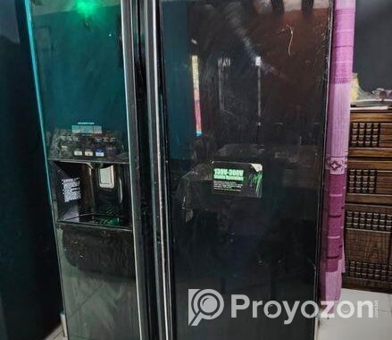 Hitachi Dubble Door runing full fresh fridge