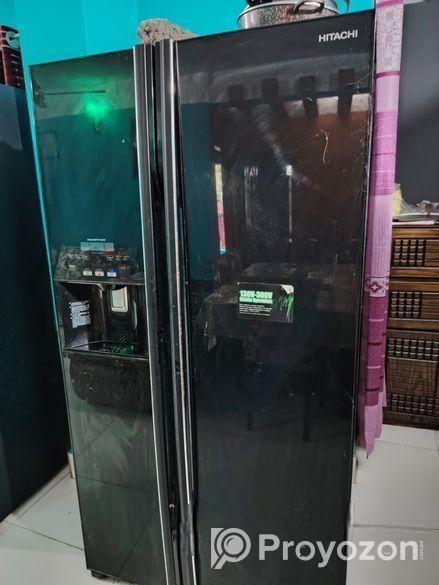 Hitachi Dubble Door runing full fresh fridge