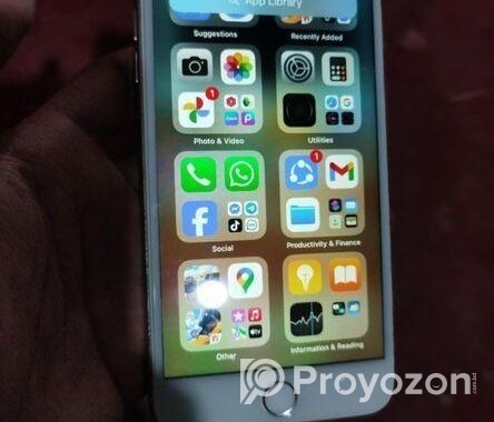 Apple iPhone 7 Plus . (Used)