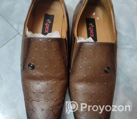 Apex Shoe
