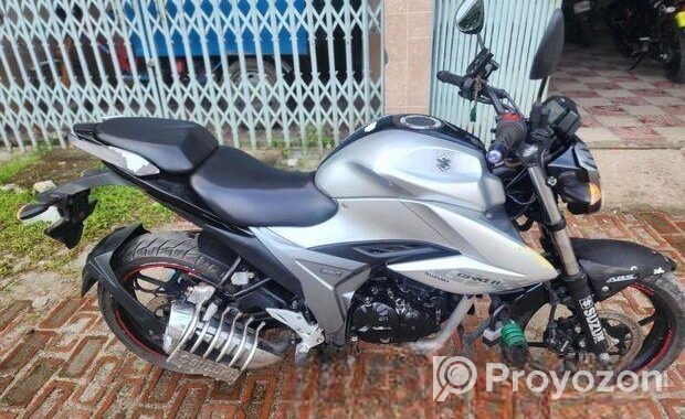 Suzuki Gixxer FI Disc . 2021