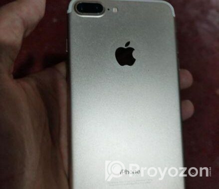 Apple iPhone 7 Plus . (Used)