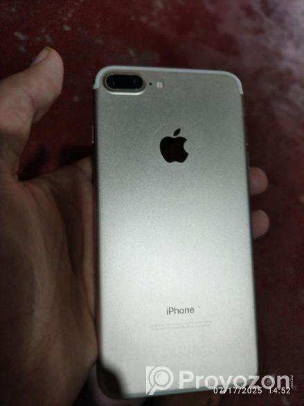 Apple iPhone 7 Plus . (Used)