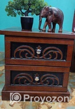 Used Fresh Oak Veneer Bed ( 6/7 Feet) + Side Table