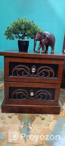 Used Fresh Oak Veneer Bed ( 6/7 Feet) + Side Table