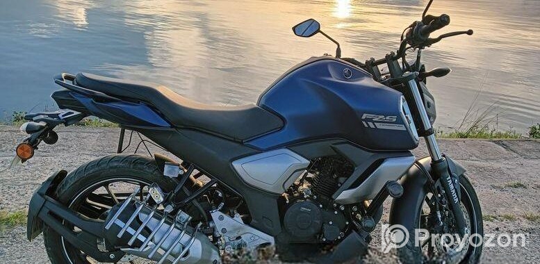 Yamaha FZS V3 . 2025