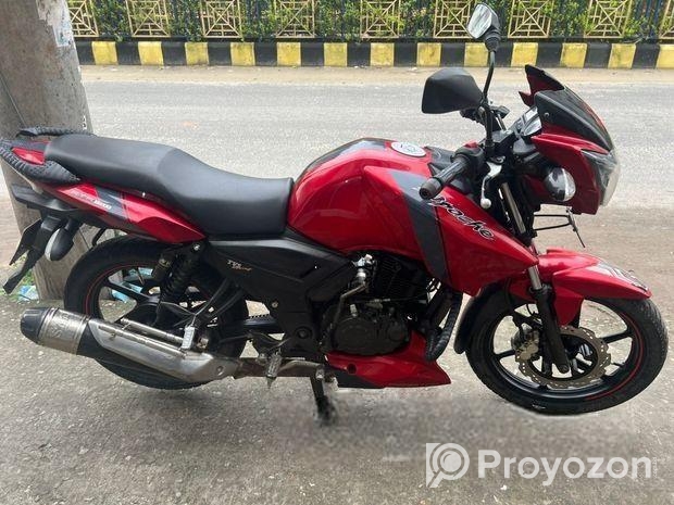 TVS APACHE RTR 150 2017