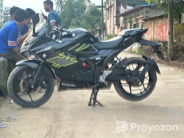 Suzuki Gixxer SF 2021