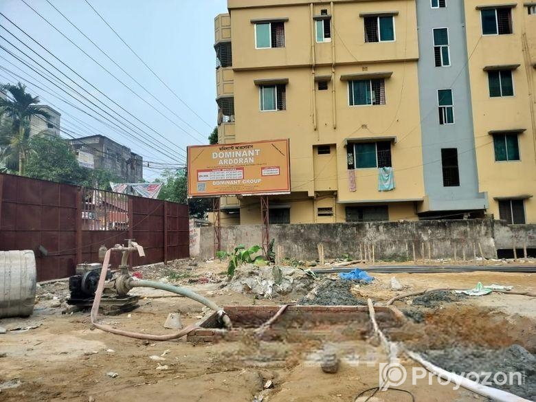 বাড্ডা থানা রোডে ১২৭০ বঃফুঃ এর ফ্ল্যাট বিক্রয়।