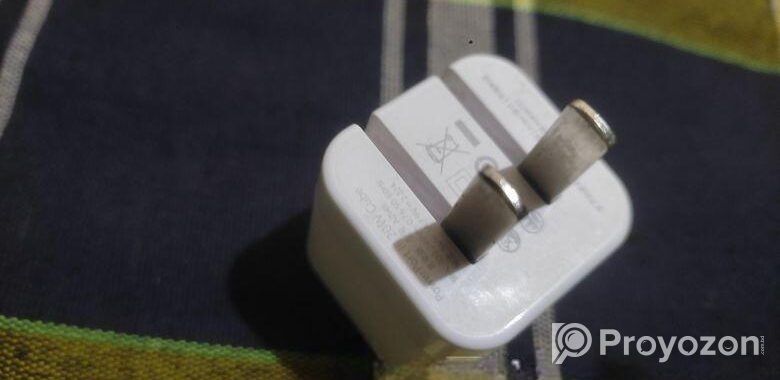 Apple iPhone 12 Pro (Used) CHRGER