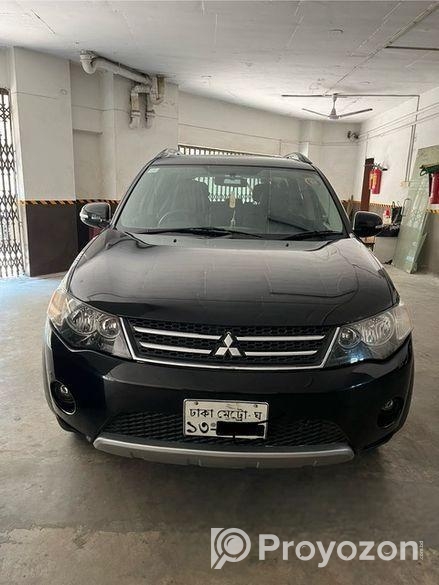 Mitsubishi Outlandar 2010