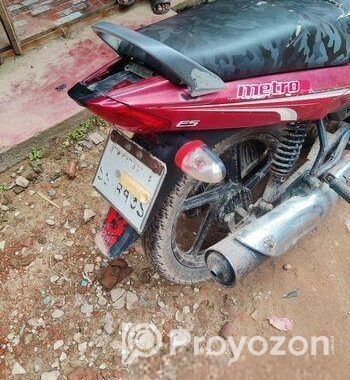 TVS Metro 100 2017